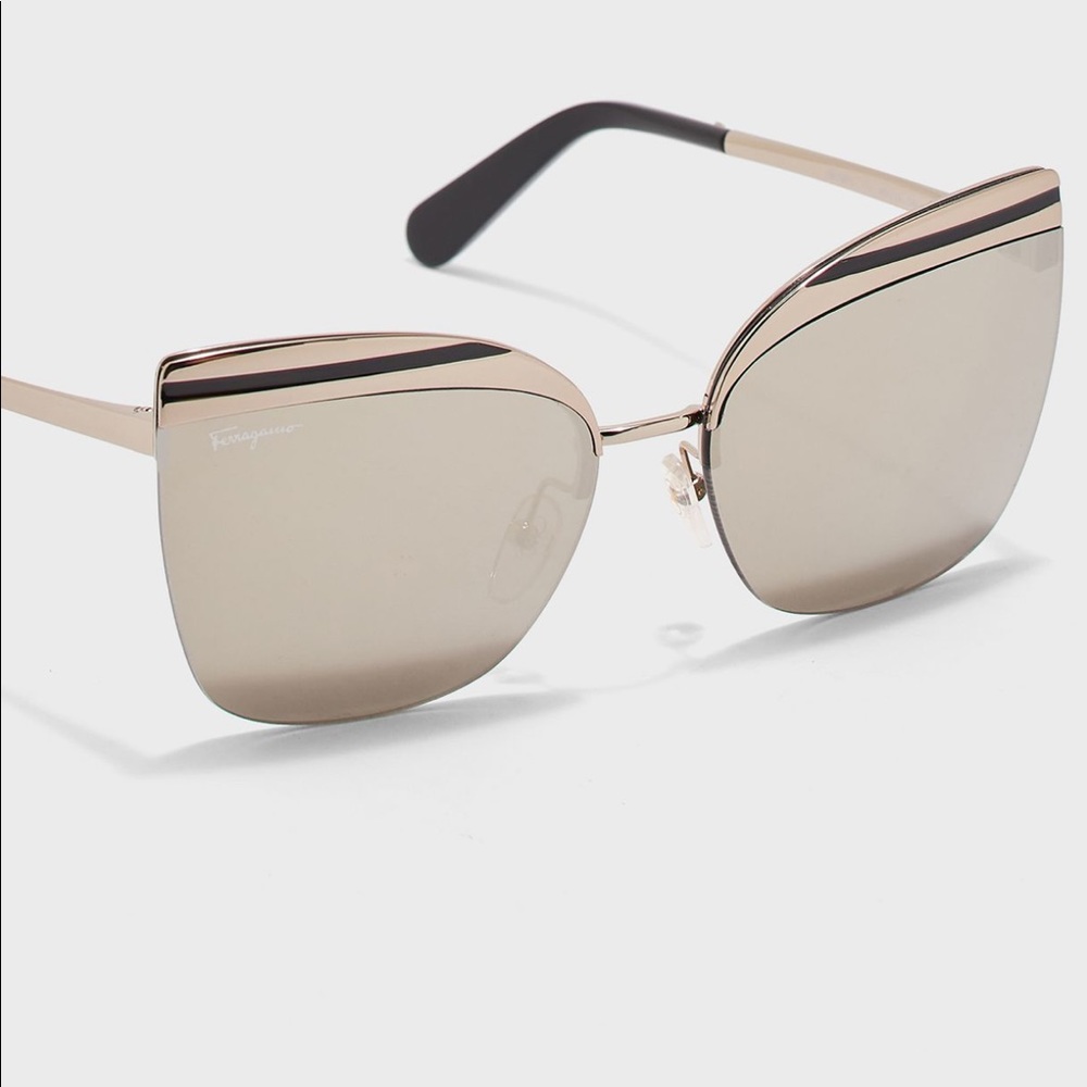 Salvatore Ferragamo Sunglasses & Case SF166S